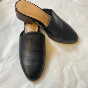 Gibson Latimer Black Leather Slide Block Heel Mule